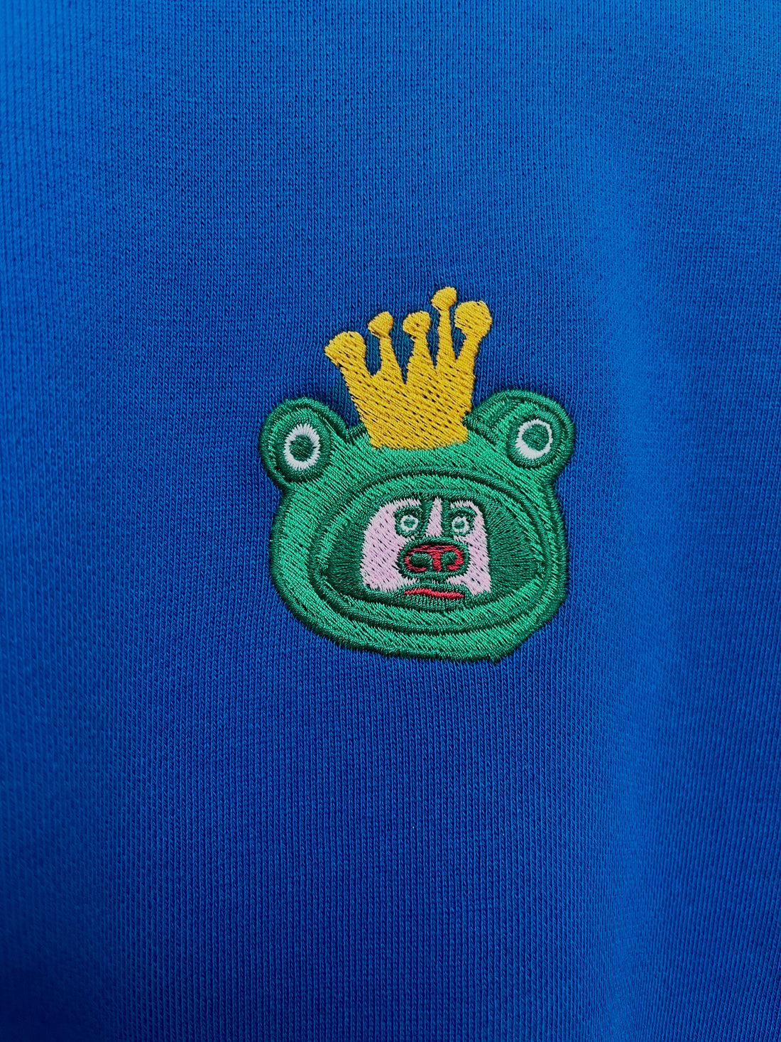 Und Bıyıkof collab “Frog Prince” Sweatshirt