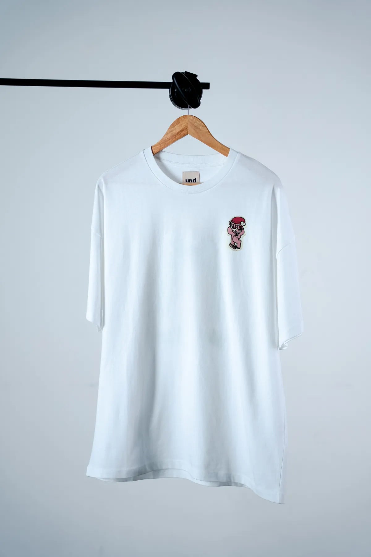 Und Bıyıkof collab “Dwarfs” T-shirt