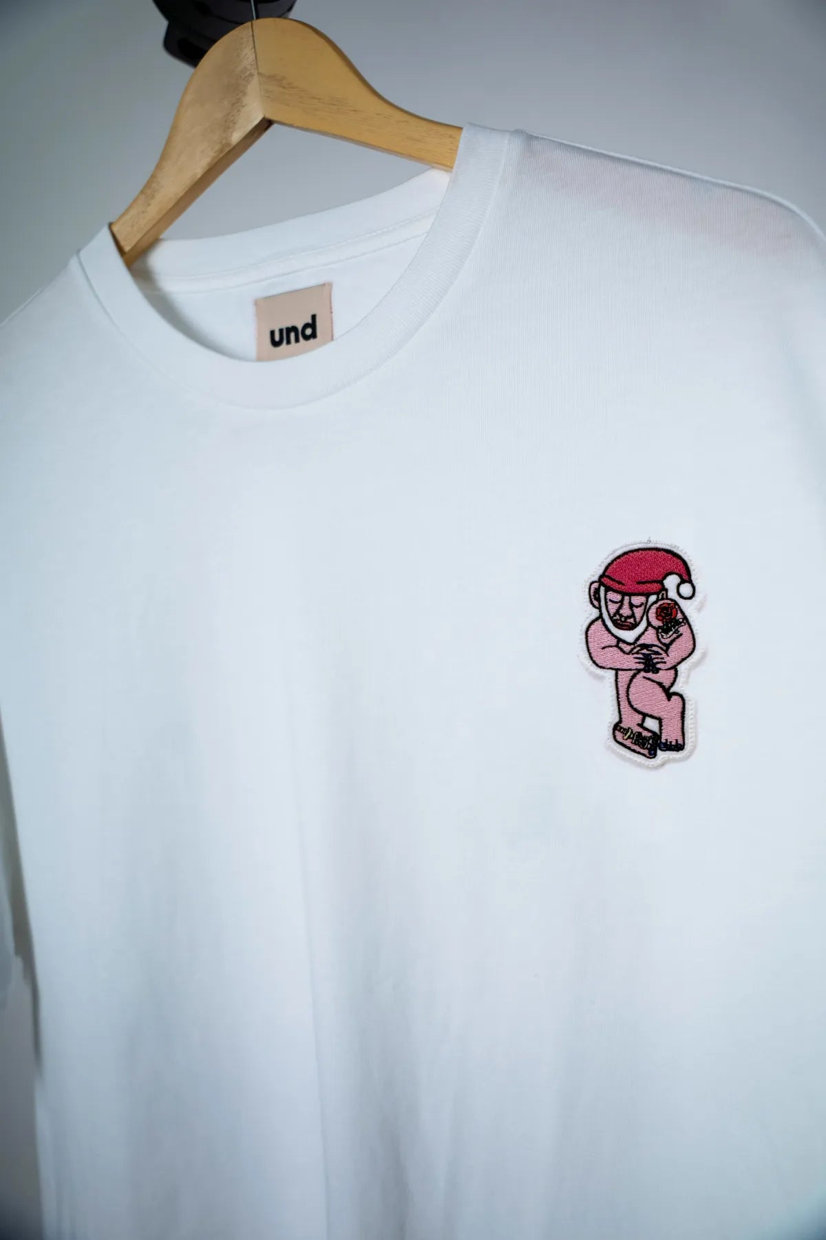 Und Bıyıkof collab “Dwarfs” T-shirt