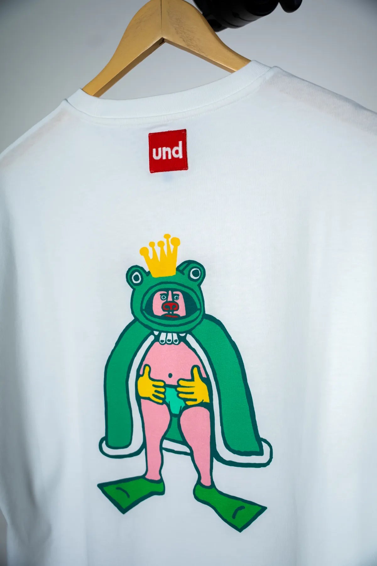 Und Bıyıkof collab “Frog Prince” T-shirt